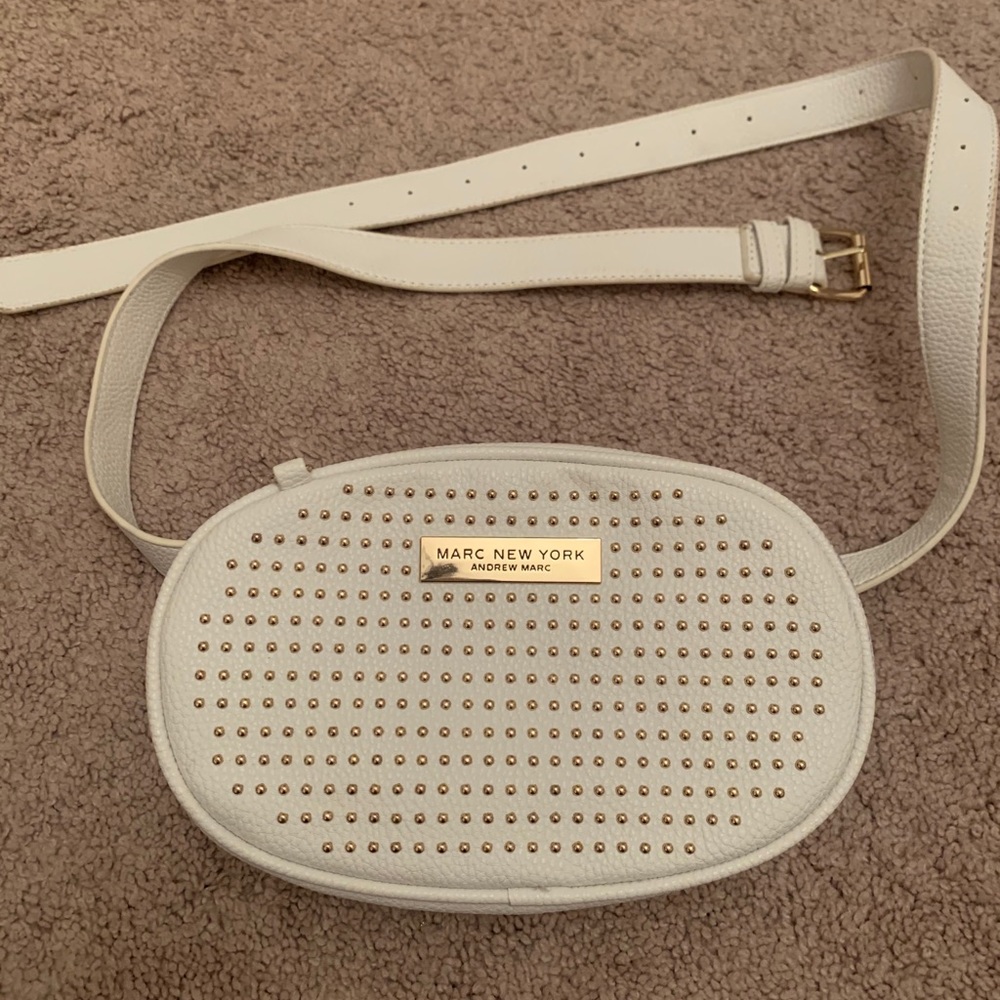 Women’s crossbody bag